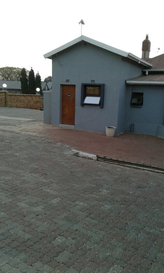 Central Lodge Hotels Johannesburg Exterior foto