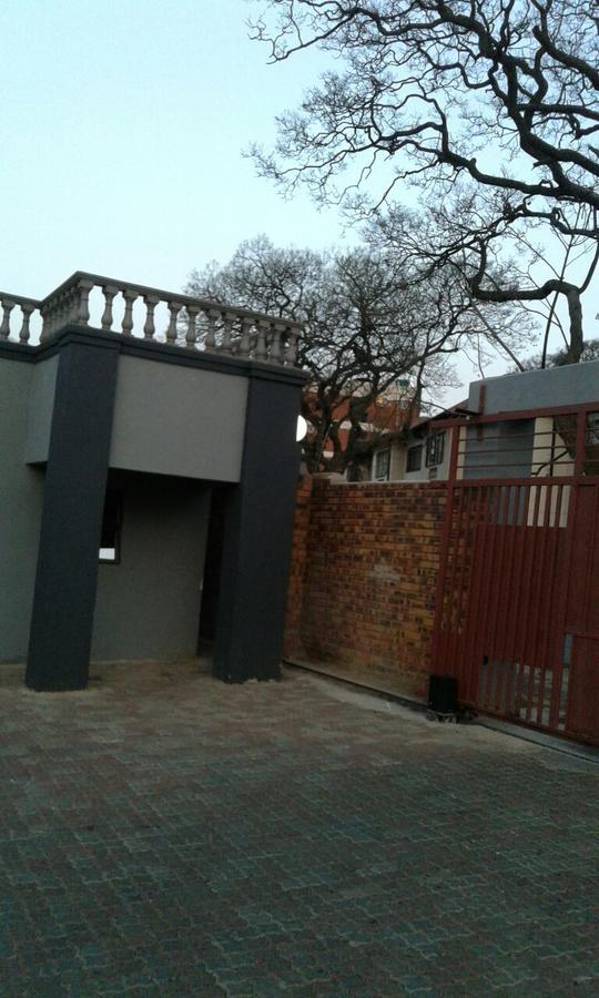 Central Lodge Hotels Johannesburg Exterior foto